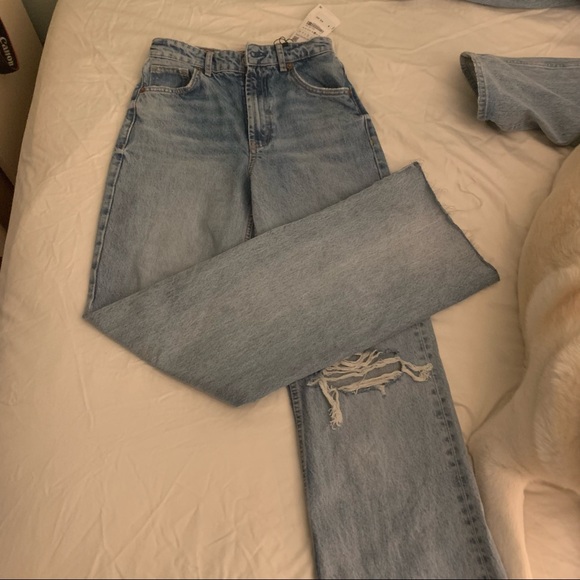 Zara Ripped Wide Leg Jeans - Picture 4 of 5